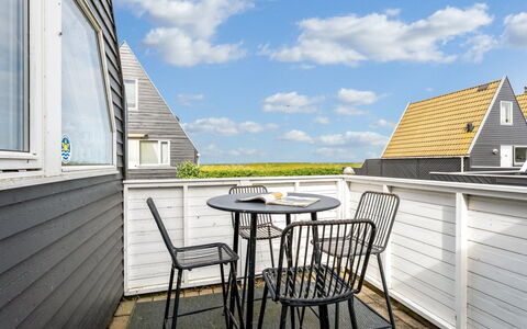 Tavita - 100M from the Sea: Wood, Hardwood, Plank, Chair, Wood Stain, Outdoor Furniture, Daylighting, Balcony, Wood Flooring, Deck