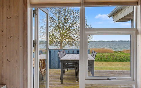 Imelda - 75M from the Sea: Wood, Floor, Hardwood, Wood Flooring, Plank, Sea, Wood Stain, Deck, Ocean, Glass
