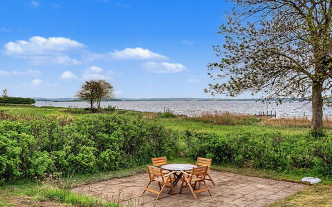 Imelda - 75M from the Sea: Natural Landscape, Sea, Ocean, Meadow, Coast, Lawn, Shore, Garden, Landscaping, Park