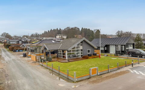 Ioar - 10M from the Sea: Wood, Roof, Home, House, Architecture, Siding, Land Lot, Cottage, Shed, Garden Buildings