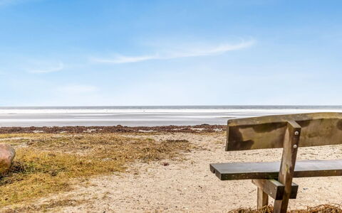 Ioar - 10M from the Sea: Wood, Roof, Home, House, Architecture, Siding, Land Lot, Cottage, Shed, Garden Buildings
