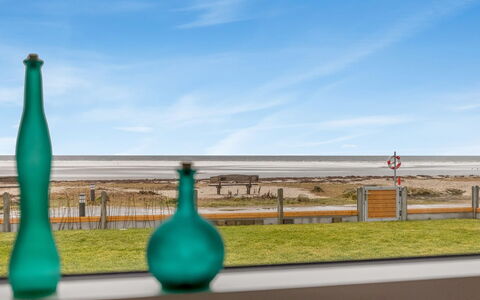 Ioar - 10M from the Sea: Wood, Roof, Home, House, Architecture, Siding, Land Lot, Cottage, Shed, Garden Buildings