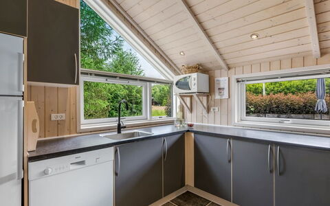 Ljuba - 40Km from the Sea: Wood, Kitchen, Ceiling, Interior Design, Flooring, Home, Countertop, Wood Stain, Hardwood, Plumbing Fixture