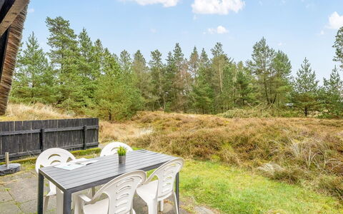 Erhardt - 2Km from the Sea: Green, Hill, Highland, Agriculture, Plantation, Hill Station, Field, Rural Area, Meadow, Pasture