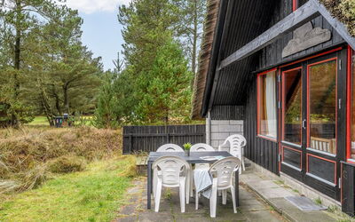 Erhardt - 2Km from the Sea