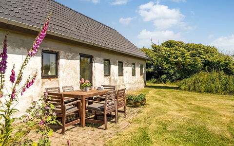 Jorek - 700M from the Sea: Cottage, Home, Rural Area, Farmhouse, Meadow, Garden, Estate, Lawn, Landscaping, Yard