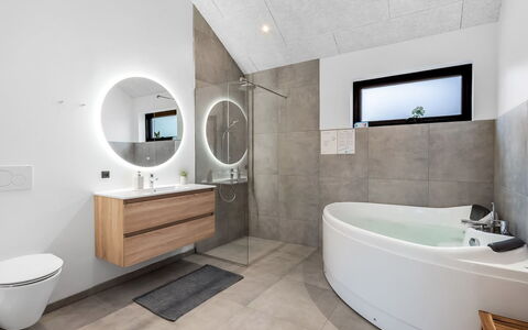 Gustaf - 800M from the Sea: Flooring, Plumbing Fixture, Bathroom, Floor, Interior Design, Sink, Tap, Bathroom Cabinet, Plumbing, Bathroom Sink