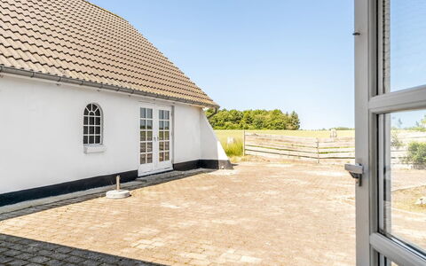 Inger - 9Km from the Sea: Home, Roof, House, Door, Cottage, Shade, Garden, Groundcover, Porch, Yard