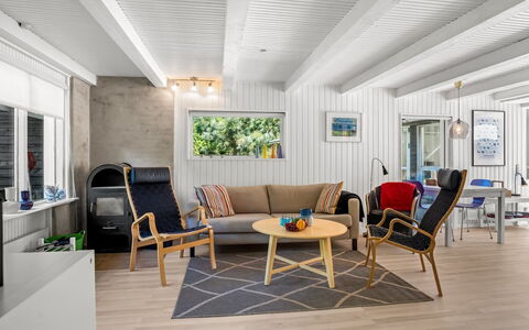 Nanne - from the Sea: Wood, Flooring, Interior Design, Furniture, Floor, Ceiling, Wood Flooring, Living Room, Home, Room