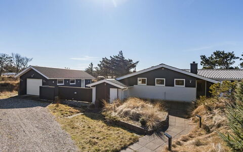 Svante - 300M from the Sea: Roof, House, Home, Cottage, Door, Siding, Estate, Lawn, Yard, Porch