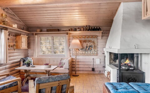 Apelone - 450M from the Sea: Cottage, Shed, Hut, Farmhouse, Prairie, Shack, Barn, Log Cabin, Garden Buildings
