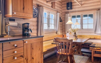 Apelone - 450M from the Sea