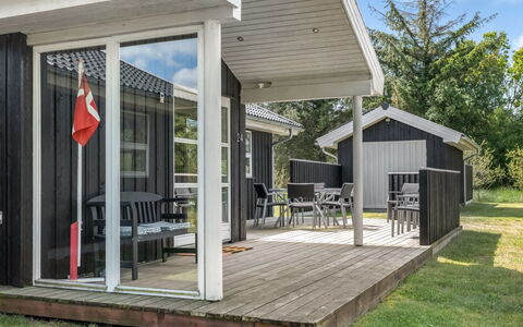 Oddvar - 400M from the Sea: Home, Roof, House, Door, Cottage, Shade, Garden, Groundcover, Porch, Yard