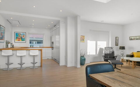Meike - 700M from the Sea: House, Roof, Home, Cottage, Shed, Garden Buildings, Siding, Yard, Log Cabin, Hut