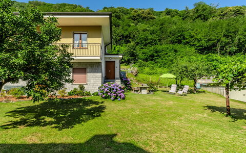 Family Home: Garden, Lawn, Yard, Landscaping, Farmhouse, Backyard, Plantation, Hacienda, Villa