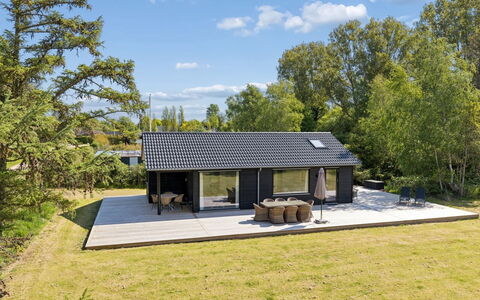 Ingalil - 825M from the Sea: Roof, Cottage, Home, Garden Buildings, Farmhouse, Shed, Estate, Shade, Driveway, Siding