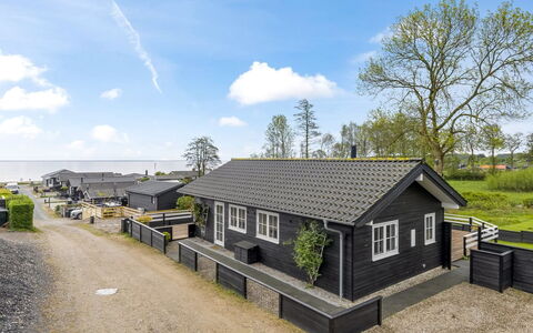 Marlien - 65M from the Sea: White, Slope, Map
