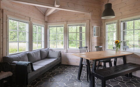 Virtaan Virtavilla: Apartment, Balcony, Condominium, Fence, Outdoor Furniture