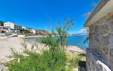 Castel Venier: Coast, Coastal And Oceanic Landforms, Sea, Shore, Beach, Ocean, Bay, Sand, Tropics, Headland