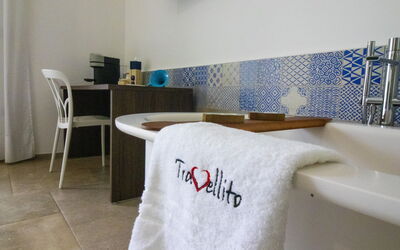 Accommodation:&nbsp;Acqua Elementi Luxury