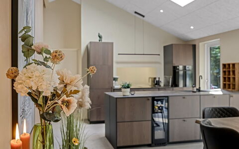 Mavis - 1.6Km from the Sea: Furniture, Interior Design, Countertop, Cabinetry, Kitchen, Flooring, Kitchen Appliance, Wood, Light Fixture, Ceiling