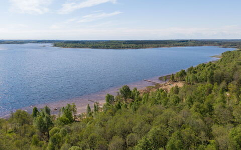 Extorp: Water Resources, Water, Body Of Water, Waterway, Coastal And Oceanic Landforms, Coast, Bank, Ecoregion, Lake, Shore