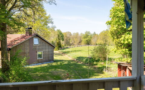 Extorp: Grass, Tree, Green, Leaf, Wood, House, Cottage, Shrub, Home, Rural Area