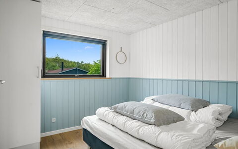 Gerlind - 75M to the Fjord: Bedroom, Interior Design, Ceiling, Flooring, Bedding, Bed, Bed Sheet, Floor, Bed Frame, Room