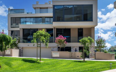 Accommodation:&nbsp;Petram Villa with Rooftop Pool 121.9