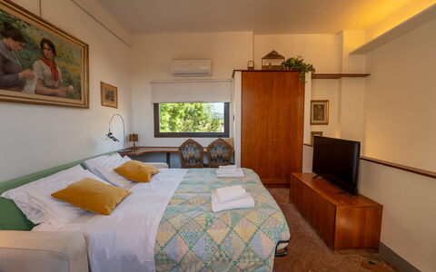 Casa dello Scrittore: Interior Design, Bedroom, Bed, Floor, Flooring, Furniture, Bed Sheet, Room, Bedding, Ceiling