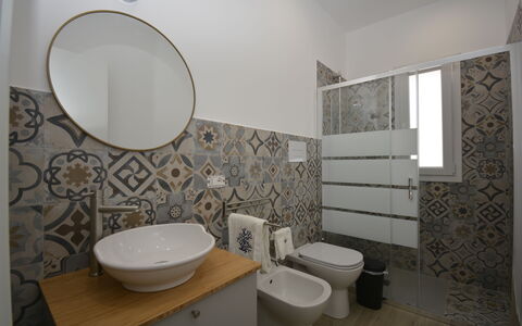 Villa Benvenuti al Sud: Flooring, Floor, Interior Design, Plumbing Fixture, Toilet Seat, Tile, Bathroom, Toilet, Sink, Plumbing