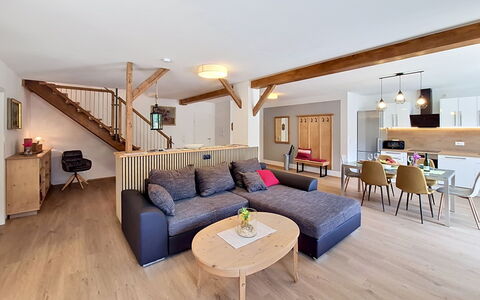 Halbeis: Interior Design, Furniture, Flooring, Wood, Couch, Floor, Wood Flooring, Living Room, Room, Ceiling