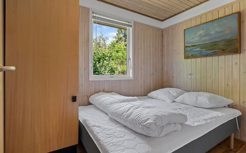 Ursula - 7Km from the Sea: Bedroom, Wood, Bed, Bed Sheet, Floor, Bedding, Flooring, Interior Design, Bed Frame, Ceiling