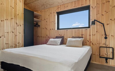 Ania - 500M from the Sea