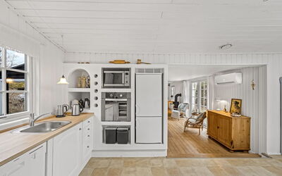 Volmer - 500M from the Sea