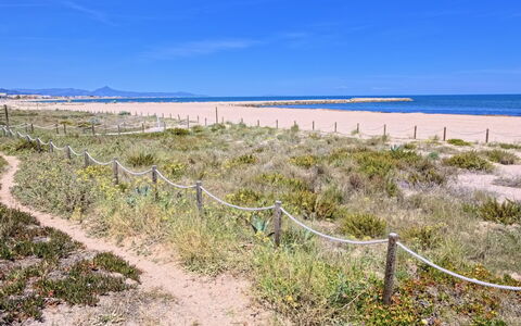 Sea Breeze House: Blue, Natural Environment, Horizon, Beach, Ecoregion, Coast, Sand, Coastal And Oceanic Landforms, Sea, Shore