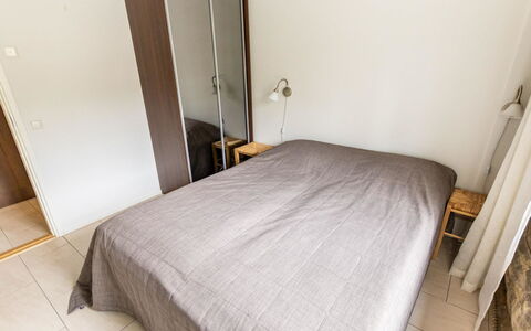 Maahisenrinne 1 a 1: Furniture, Bedroom, Bed, Floor, Bedding, Apartment, Interior Design, Flooring, Bed Sheet, Bed Frame