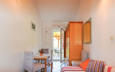 Accommodation:&nbsp;Jako 170.3