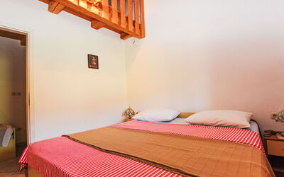 Accommodation:&nbsp;Jako 170.4