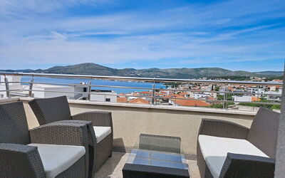 Trogir Okrug Gornji 259: Grass, House, Rural Area, Cottage, Roof, Home, Landscape, Plain, Land Lot