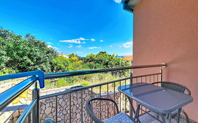 Accommodation:&nbsp;Palma 100.2