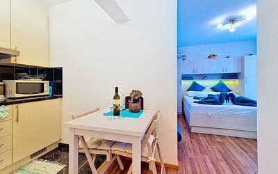 Accommodation:&nbsp;Palma 100.2