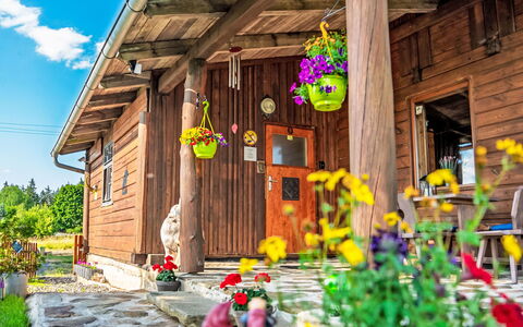Chata Ujo: Wood, House, Cottage, Door, Home, Siding, Spring, Garden, Yard, Wood Stain
