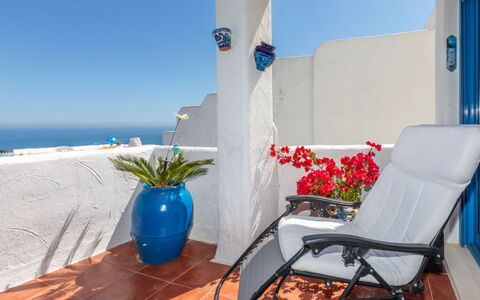Perla: Swimming Pool, Residential Area, Urban Design, Human Settlement, Home, Estate, Apartment, Resort, Condominium, Hacienda