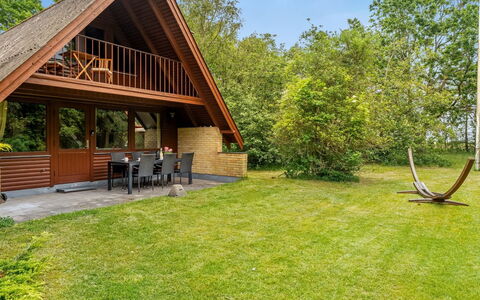 Kaija - from the Sea: Cottage, Land Lot, Home, Garden, Farmhouse, Estate, Lawn, Hardwood, Garden Buildings, Yard