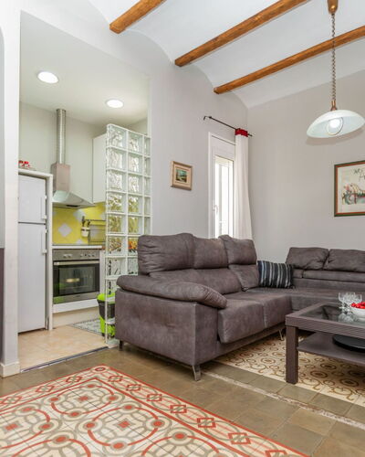 Poble Nou - Llacuna: Swimming Pool, Resort Town, Eco Hotel, Resort, Villa
