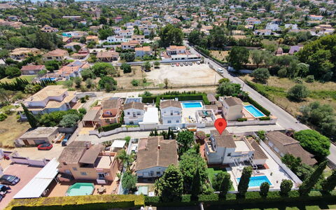 Harmonia: Residential Area, Urban Area, Neighbourhood, Town, Urban Design, Human Settlement, Bird'S-Eye View, Swimming Pool, Suburb, Aerial Photography