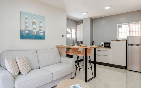 Cristina: Swimming Pool, Resort Town, Eco Hotel, Resort, Villa