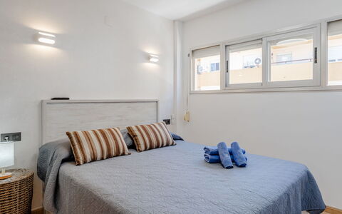 Cristina: Swimming Pool, Resort Town, Eco Hotel, Resort, Villa