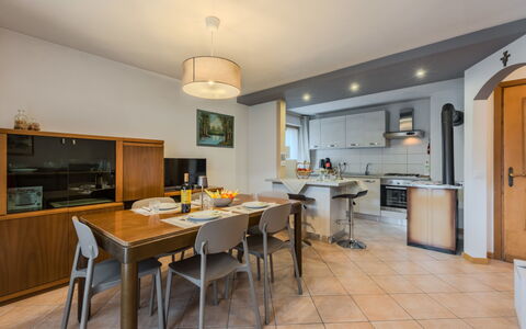 Casa Roby: Furniture, Interior Design, Kitchen, Countertop, Flooring, Ceiling, Floor, Room, Kitchen & Dining Room Table, Cabinetry